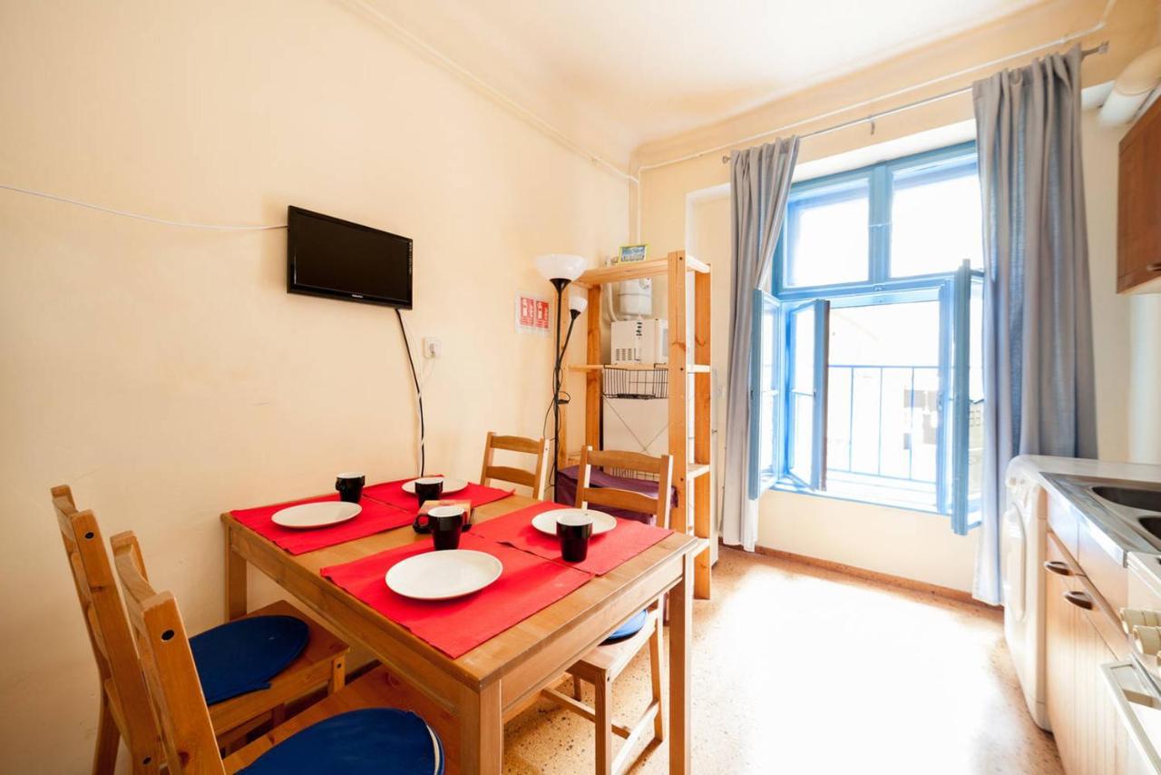 Heroes Square & City Park Thermals Apartment Boedapest Buitenkant foto